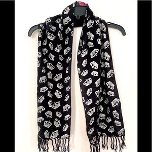 Havengirl Scarf for a girl crown designs